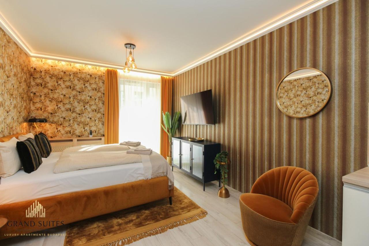 Grand Suites Corvin Budapesta Exterior foto