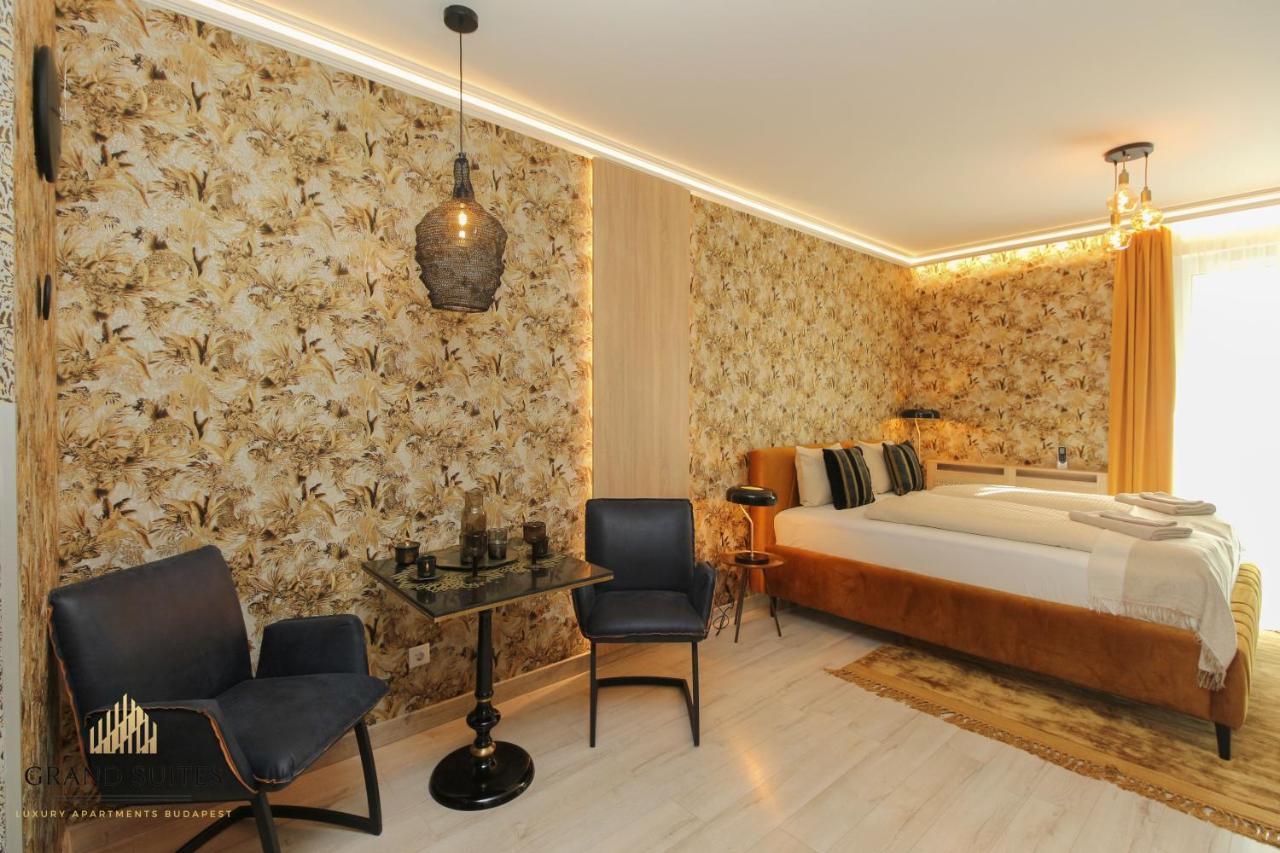 Grand Suites Corvin Budapesta Exterior foto